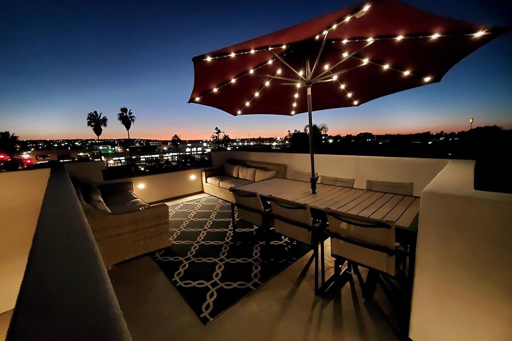 Modern Comfort, Prime Location, 360 Views, 4 Bedroom Entire House サンディエゴ エクステリア 写真