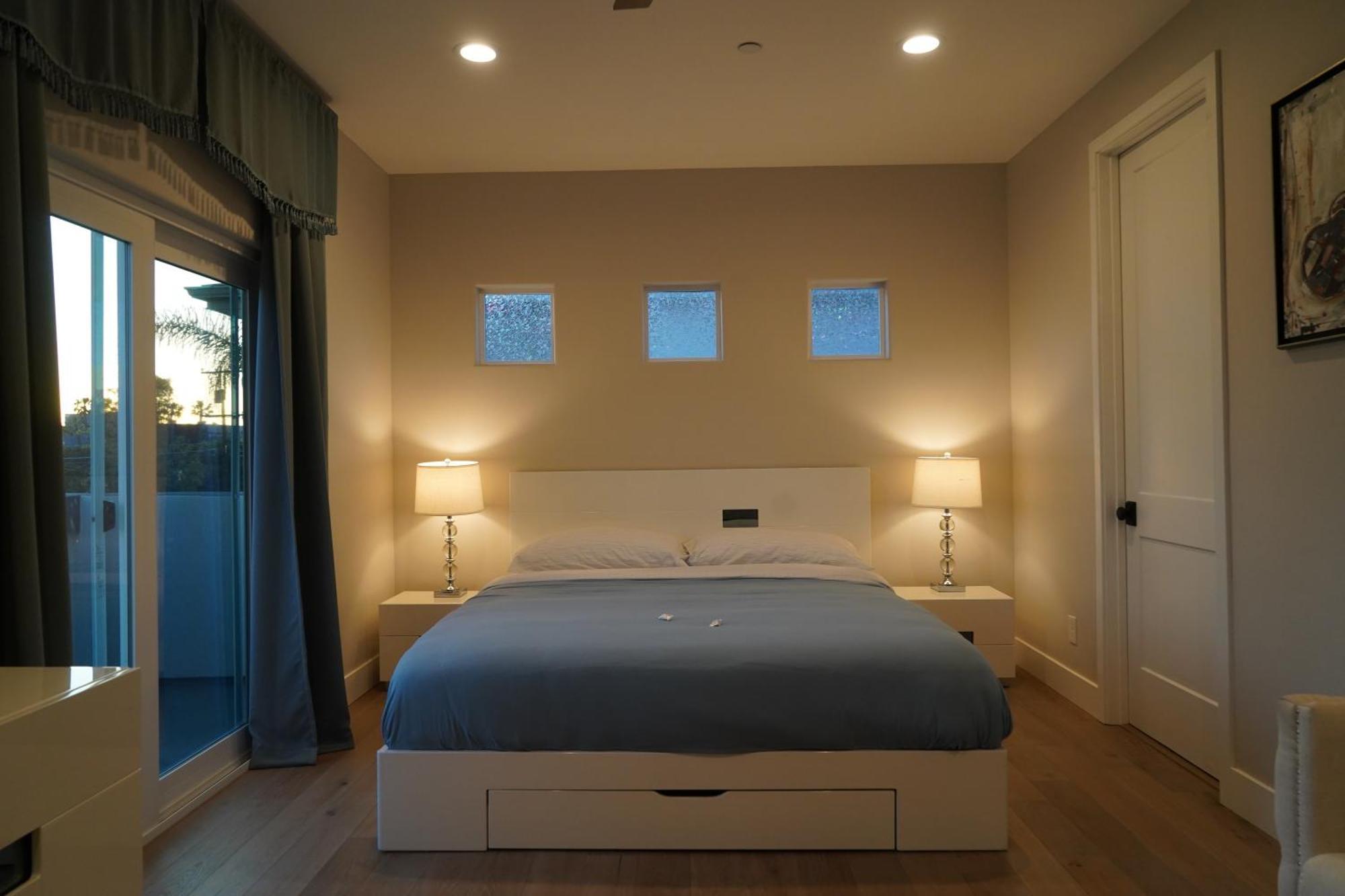 Modern Comfort, Prime Location, 360 Views, 4 Bedroom Entire House サンディエゴ エクステリア 写真