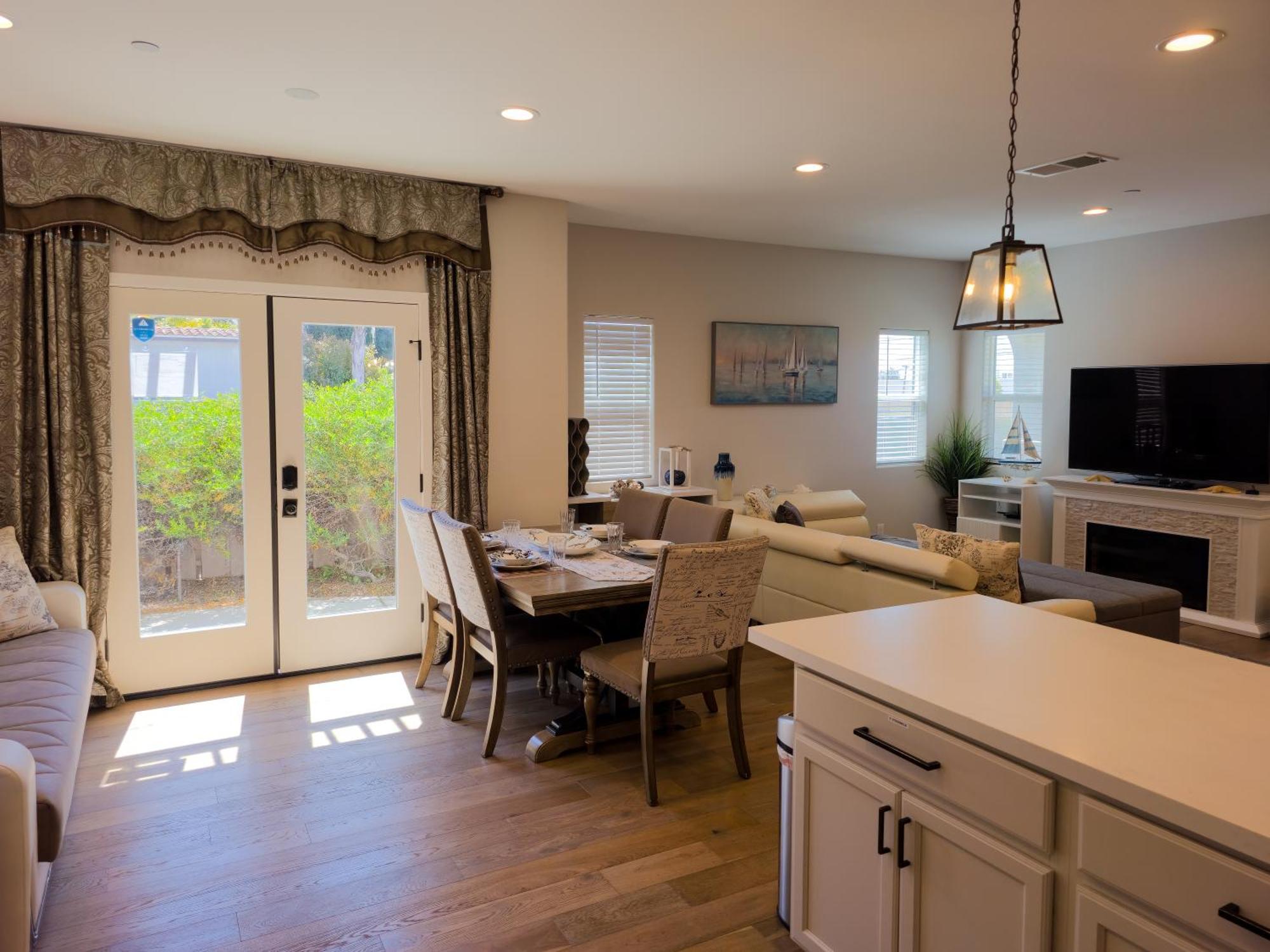 Modern Comfort, Prime Location, 360 Views, 4 Bedroom Entire House サンディエゴ エクステリア 写真