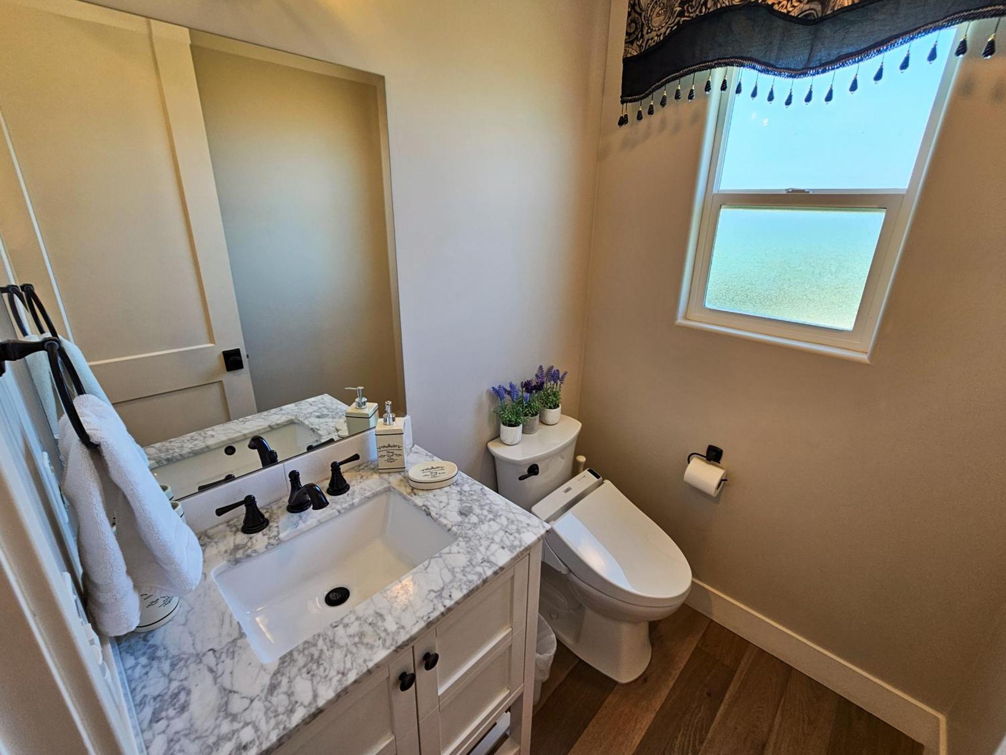 Modern Comfort, Prime Location, 360 Views, 4 Bedroom Entire House サンディエゴ エクステリア 写真